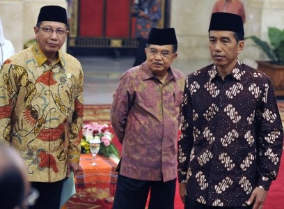 Prediksi Konspirasi KIH dan KMP untuk Jatuhkan Jokowi