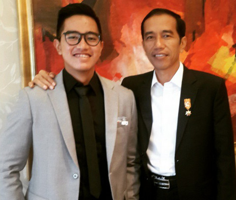 Ganteng Mana, Kaesang atau Jokowi?