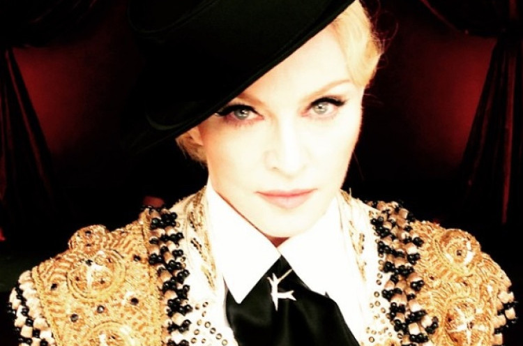 Madonna Rilis Video Klip Terbaru