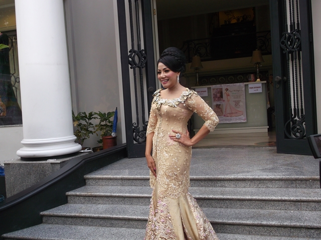 Amy Atmanto: Kebaya Model Gaun Jadi Tren Saat ini