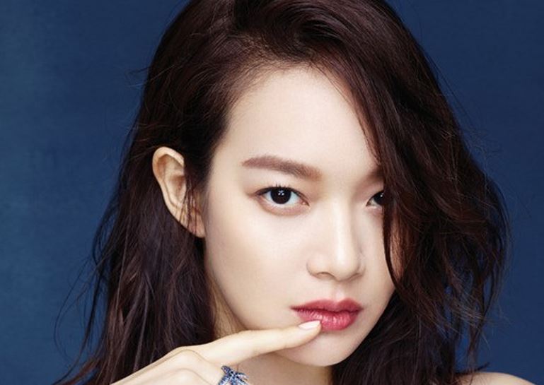Shin Min Ah akan Bintangi Film Love Is a Virus