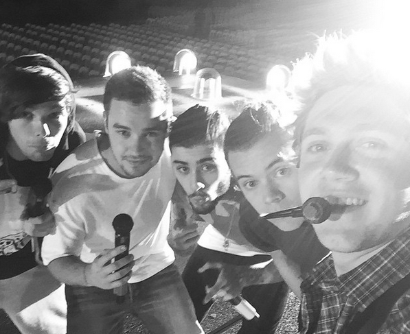 Usai Liburan, One Direction Guncang Australia