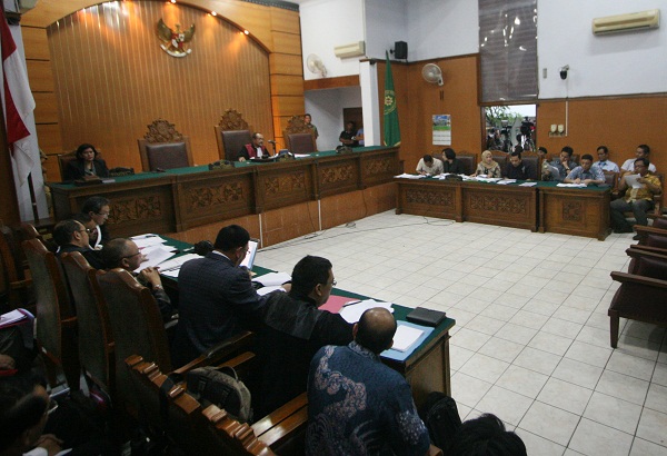 Terkait Masalah Surat Kuasa KPK, Hakim Sarpin Bela Bambang Widjojanto