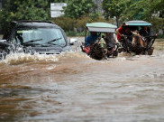  Imbas Banjir, BNPB: 5.986 Warga DKI Jakarta Mengungsi