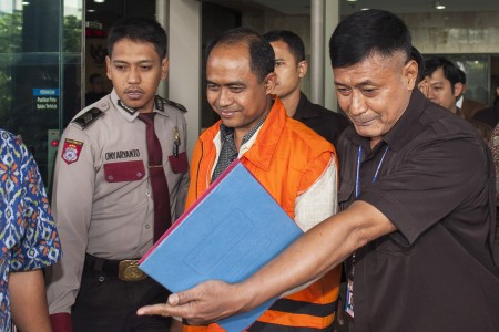 Bekas Wali Kota Tegal Digiring ke Rutan Guntur
