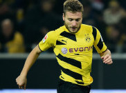 Liverpool Incar Striker Borussia Dortmund
