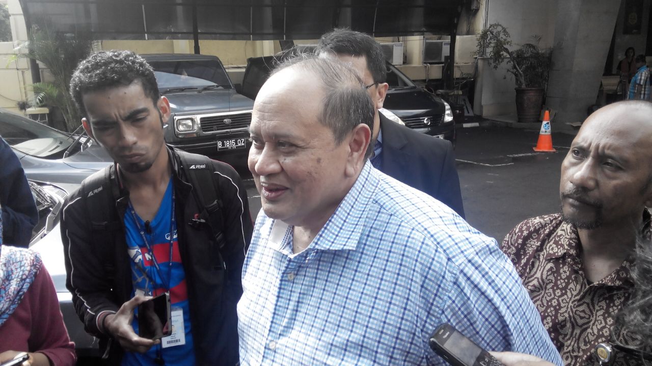 Datangi Bareskrim, Emir Moeis Diperiksa Sebagai Saksi Kasus AS