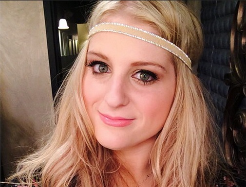 Meghan Trainor Belum Pernah Mencium Laki-Laki
