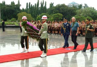 Lebih Dari 20 Warga Jepang Jadi Pahlawan Indonesia