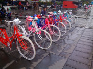 Komunitas Sepeda Onthel di Kota