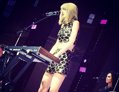 Terselip Pesan Rahasia di Balik Lagu Baru Taylor Swift