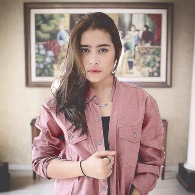 Pesan Prilly Untuk Fansnya di Hari Jadi Prillvers