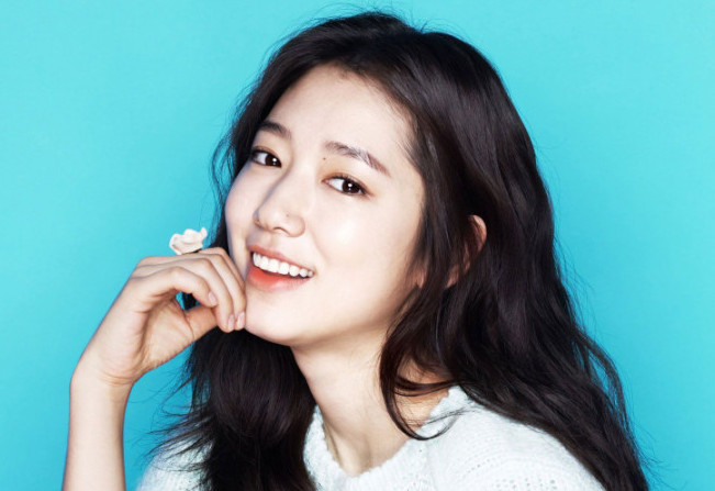 Park Shin Hye Datangi Rumah Jung Yong Hwa