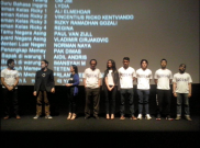 Tak Sanggup Pegang Dua Film, Hanung Bramantyo Rekrut Orang