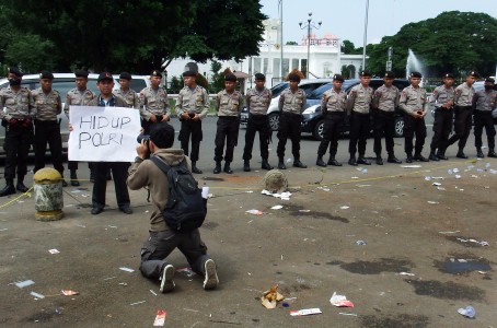 Gugatan Budi Gunawan Dikabulkan, Ini 3 Ekspresi Gembira Polisi