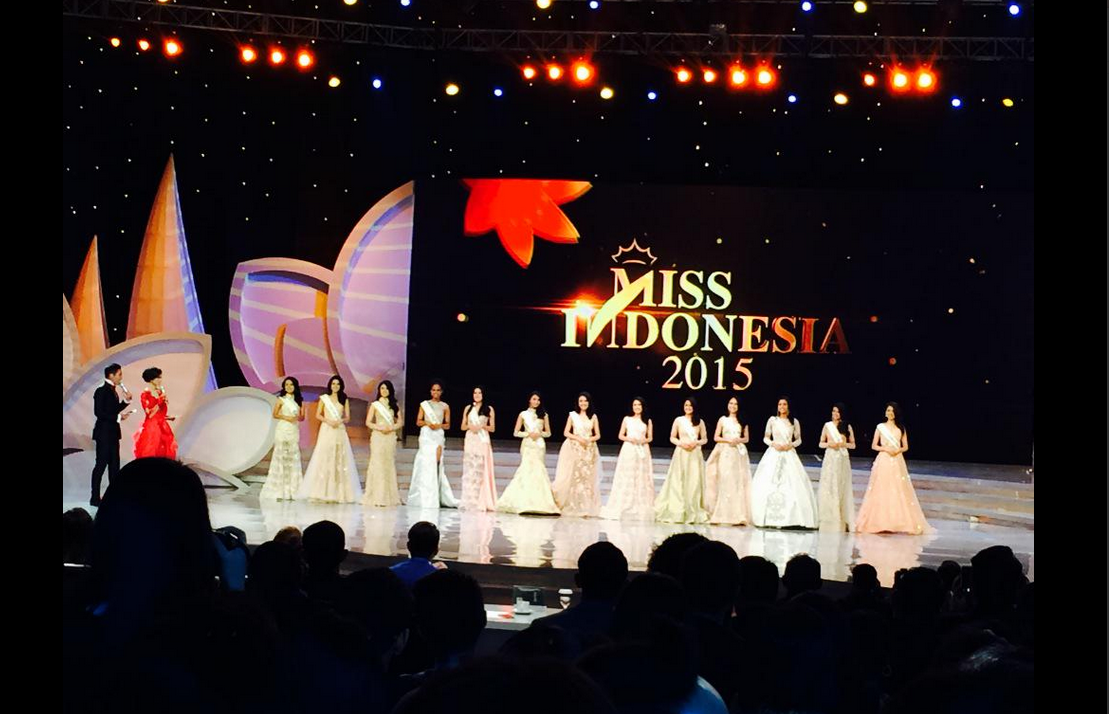 Maria Harfanti Dinobatkan sebagai Miss Indonesia 2015