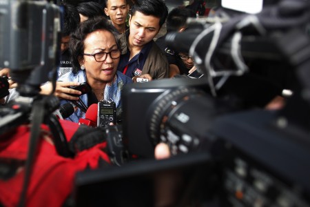 Ditunjuk Jadi Kuasa Hukum, Nursjahbani Sepelekan Kasus Abraham Samad