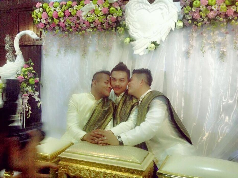 Pernikahan Tiga Pria Penyuka Sesama Jenis