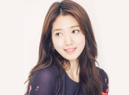 Park Shin Hye Santai Molor Kuliah Tujuh Tahun