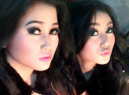 Kostum Suster Seksi Duo Srigala, Buat Para Lelaki Berfantasi