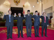 Presiden Lantik Tiga Plt Pimpinan KPK