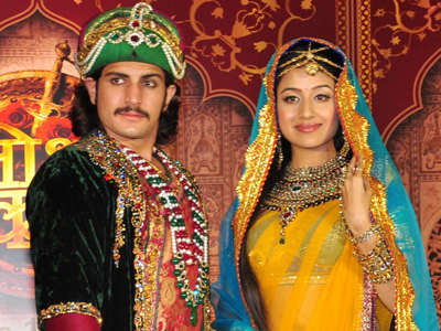 Rajat Tokas dan Paridhi Sharma Bakal Hadir di Indonesia