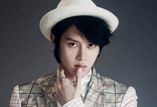 Berkat Wajah Tampan, Heechul Suju Masuk SM Entertainment