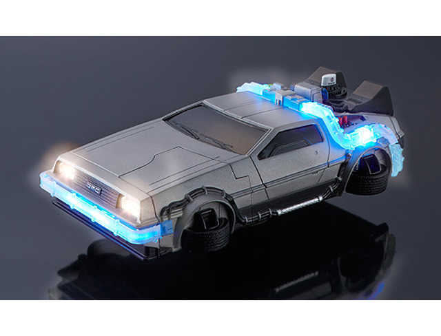 Wujud Nyata DeLorean dalam Film “Back To The Future” di iPhone