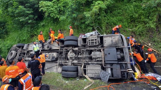 Polisi Tetapkan Pengemudi Bus Sang Engon sebagai Tersangka