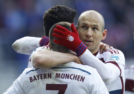 2 Gol Penting Robben ke Gawang Paderborn
