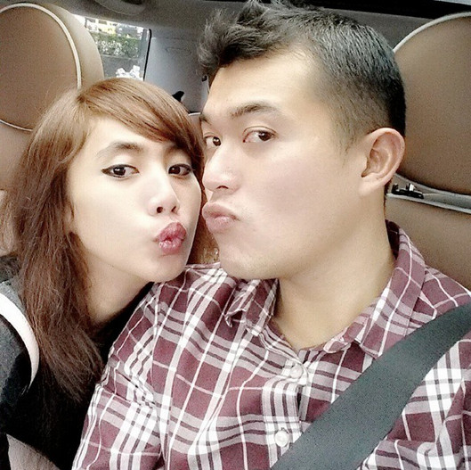 Foto Mesra Anak Deddy Mizwar dengan Calon Istrinya
