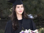Resmi Sarjana, Kelulusan Yoona SNSD jadi Trending Topic