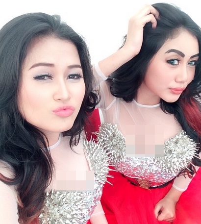 Bentrok dengan 3 Kingkong, Duo Srigala Cabut