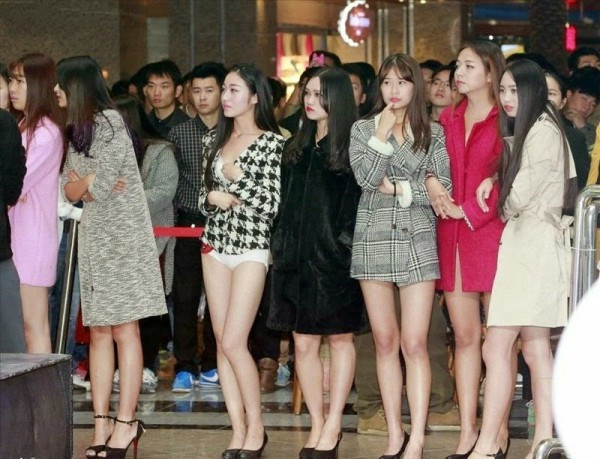 Promosi 'Hot' Paling Sensasional di Dunia 