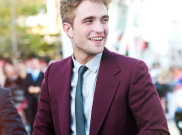 Kristen Stewart Diduga Lesbian, Robert Pattinson Pilih Bungkam