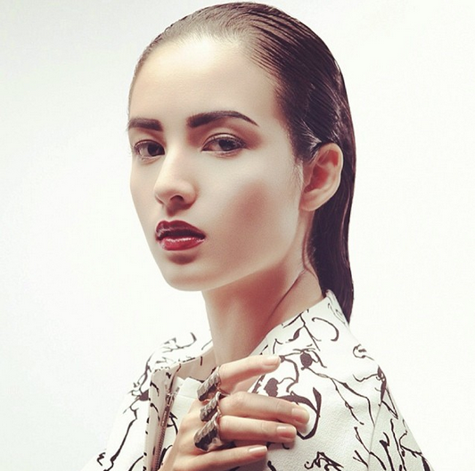 Tanpa Senyuman, Chelsea Islan Tetap Anggun