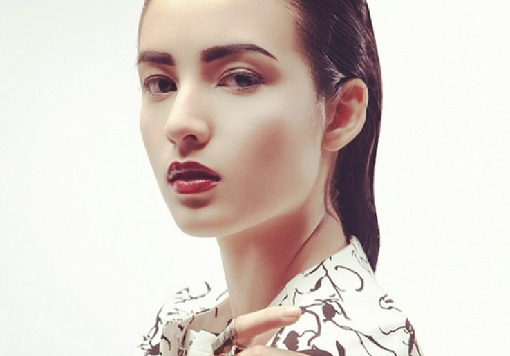 Tanpa Senyuman, Chelsea Islan Tetap Anggun