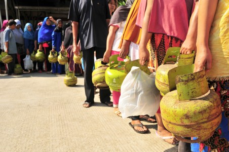 Pertamina dan PGN Diminta Jamin Pasokan BBM dan Gas Elpiji untuk Lebaran  