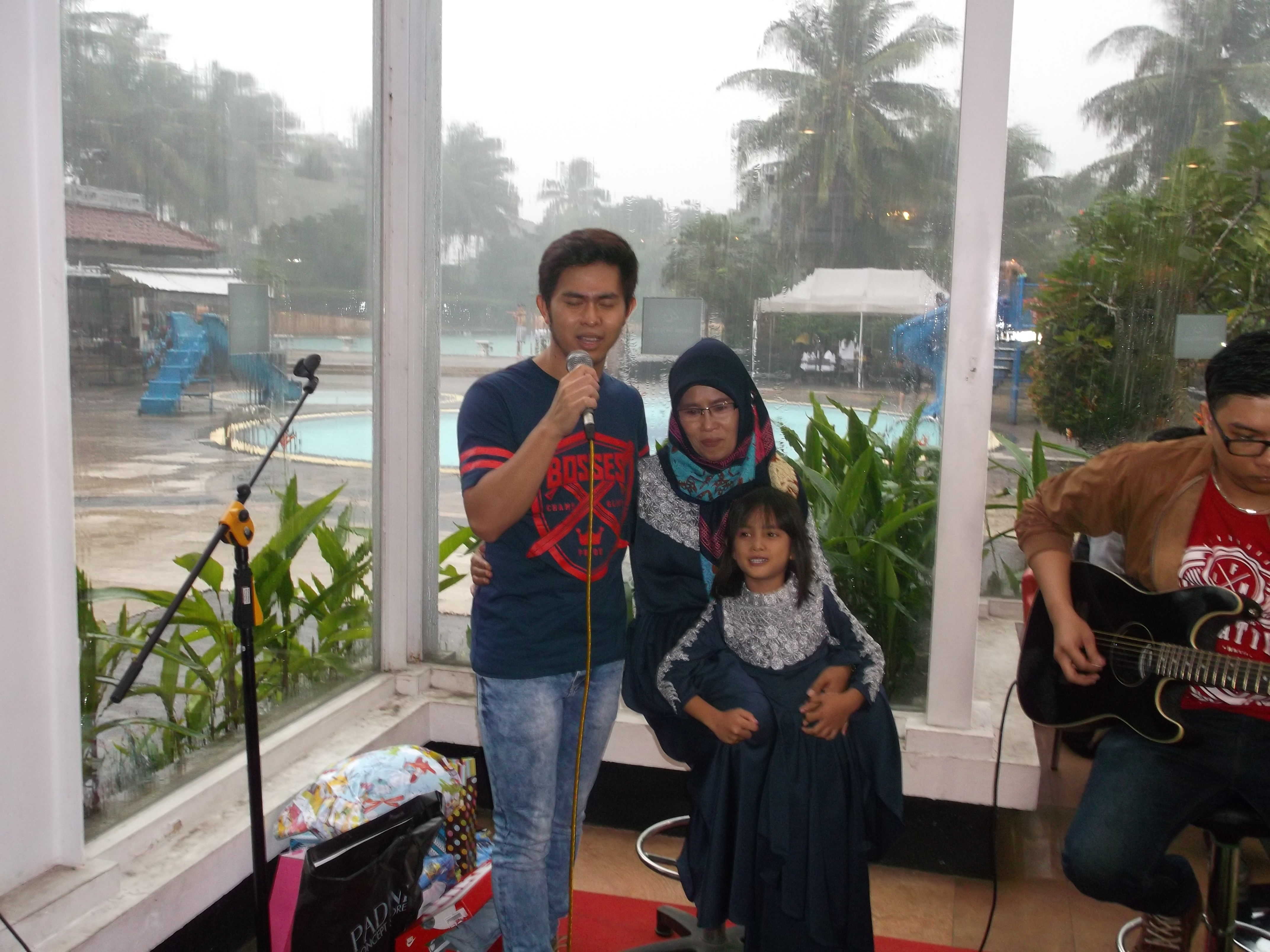 Tambah Umur, Cakra Khan Masih Seperti Anak Kecil