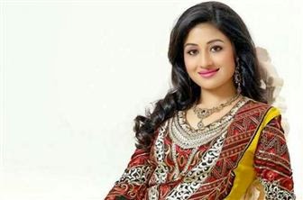 Tanmay Saxena, Sang Penakluk Hati Paridhi Sharma