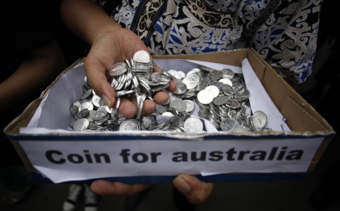 Kumpulkan Koin untuk Tony Abbott, PII dan GPII Sudah Dapat 2,5 Karung