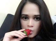Cut Meyriska Kembali Menuai Kesuksesan di Sinetron Stripping