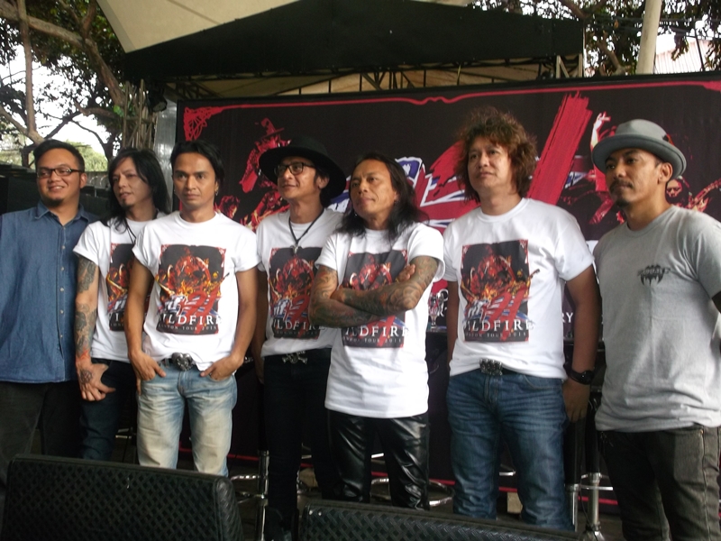 /rif Akan Kolaborasi dengan Musisi Internasional di Album Terbarunya
