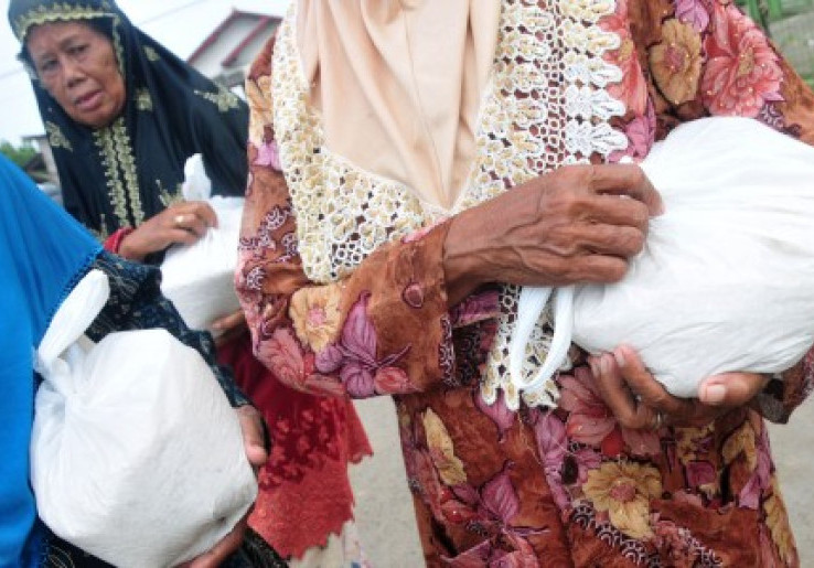 Harga Beras Tinggi, Pedagang Beras di Kramat Jati