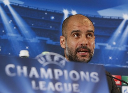 Manchester City Buru Tanda Tangan Pep Guardiola