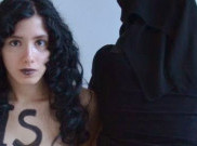 Jadi Aktivis Femen, Gadis Mesir Hina Lafaz Allah