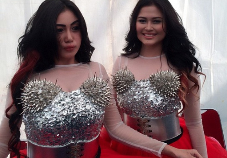 Netizen Ribut Belajar Fokus dari Video Terbaru Duo Serigala