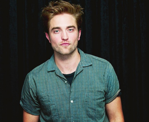 Robert Pattinson akan Menikah dengan FKA Twigs?