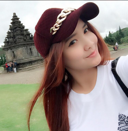 Chika Kartika 'Janda Muda' yang Buat Pria Deg-degan