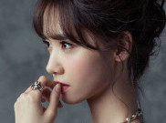 Tiru Gaya Model Tahun 1929, Yoona SNSD Tetap Tampil Menawan